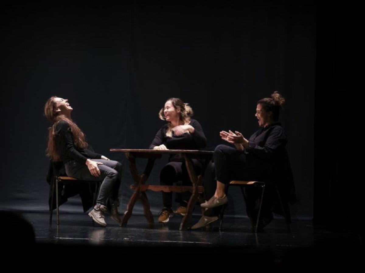 El Teatre Sans acoge a las siete de la tarde la última función de Radiofémina