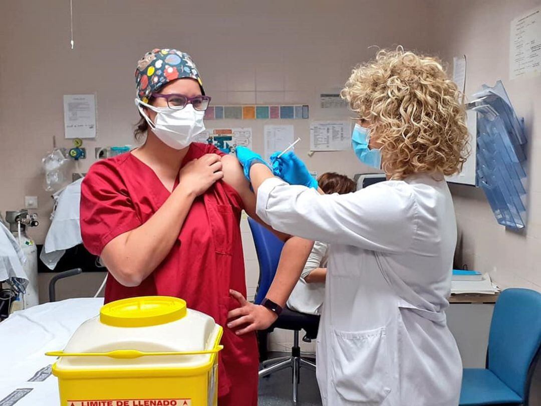 Vacunación en el Hospital de Elda
