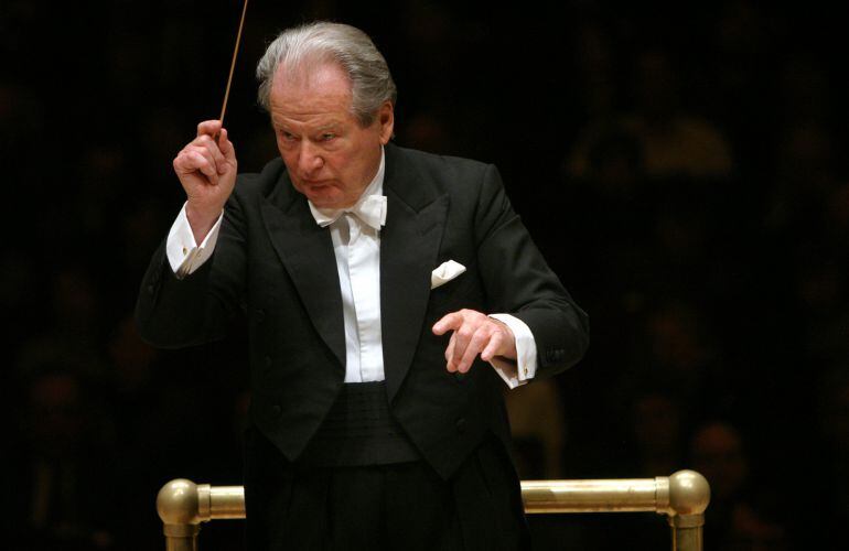El director de orquesta y violinista Neville Marriner ha fallecido este domingo a los 92 años