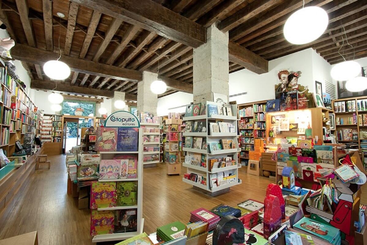 Librería en Santander.