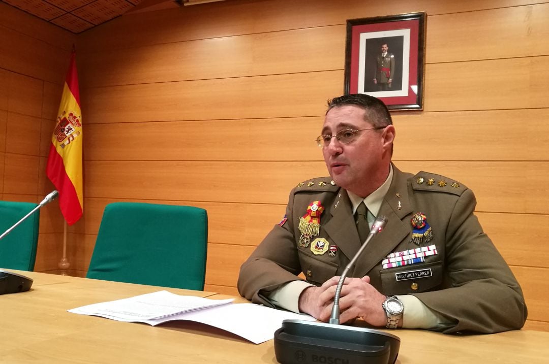 El coronel Martínez Ferrer durante el balance realizado de 2018 de la actividad en la Academia de Artillería