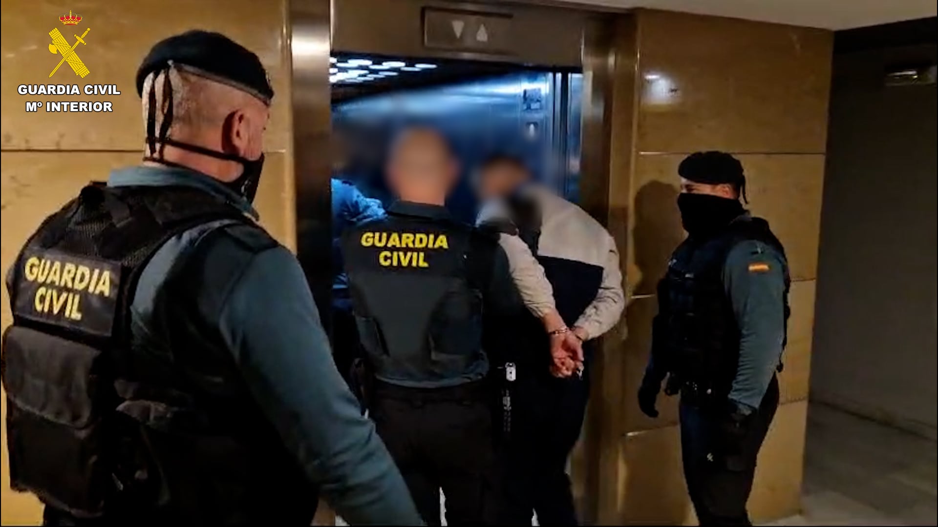 Detenidos en Xàtiva y Benigànim por extorsiones