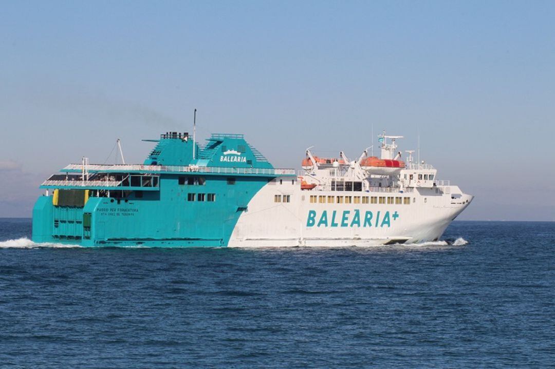 Buque 'Passió per Formentera'.