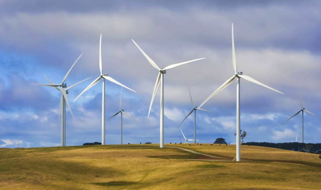 La producción de energía eólica es una posibilidad de desarrollo para muchas comarcas afectadas por la despoblación.