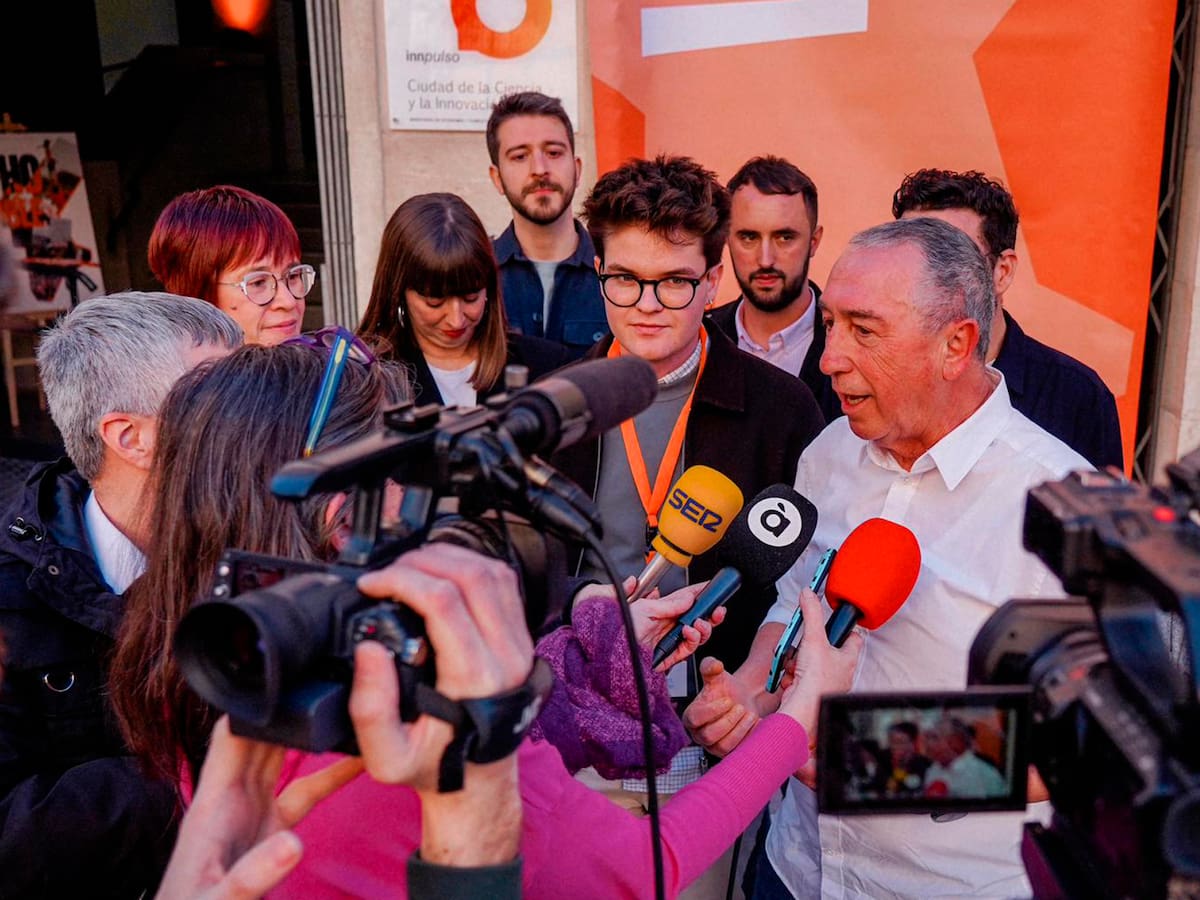 Joan Baldoví: "Alcoi i les aquestes comarques tenen problemes d'habitatge i de vies de comunicació i en Compromís treballem per a resoldre-los"