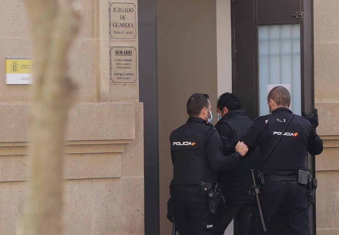 Prisión provisional para 4 de los 25 detenidos por tráfico de drogas, prostitución y blanqueo de capitales