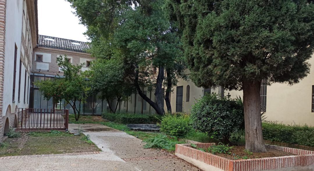 Antiguo convento restaurado de Santa María Egipcíaca en Alcalá de Henares