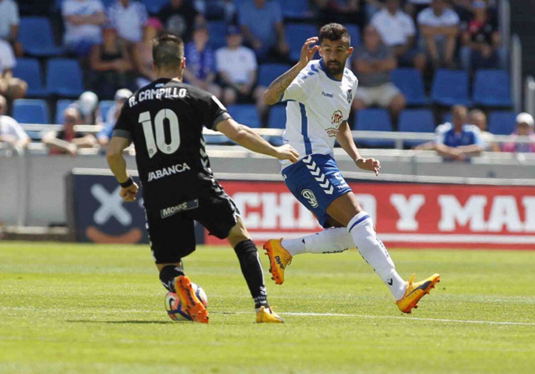 Alberto Jiménez, durante un encuentro con el Tenerife.