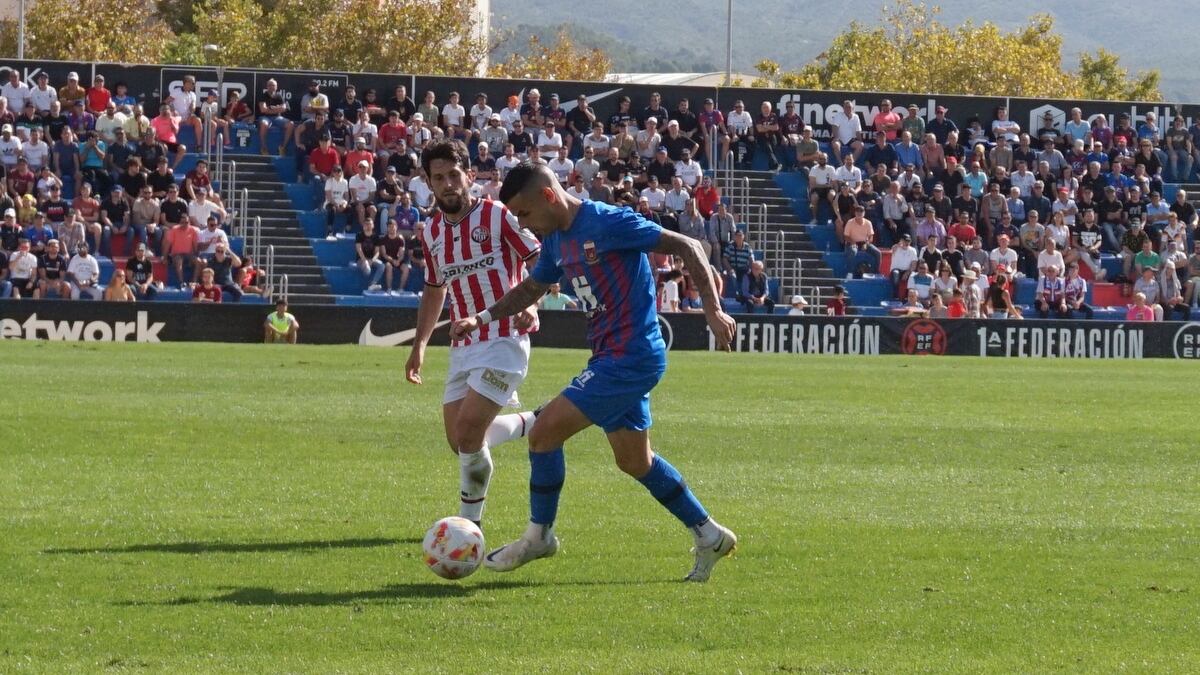 El Eldense no se baja de ola ganadora