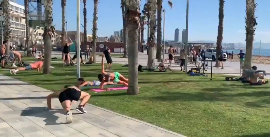 Un fragmento del vídeo que muestra la Barceloneta este lunes por la mañana