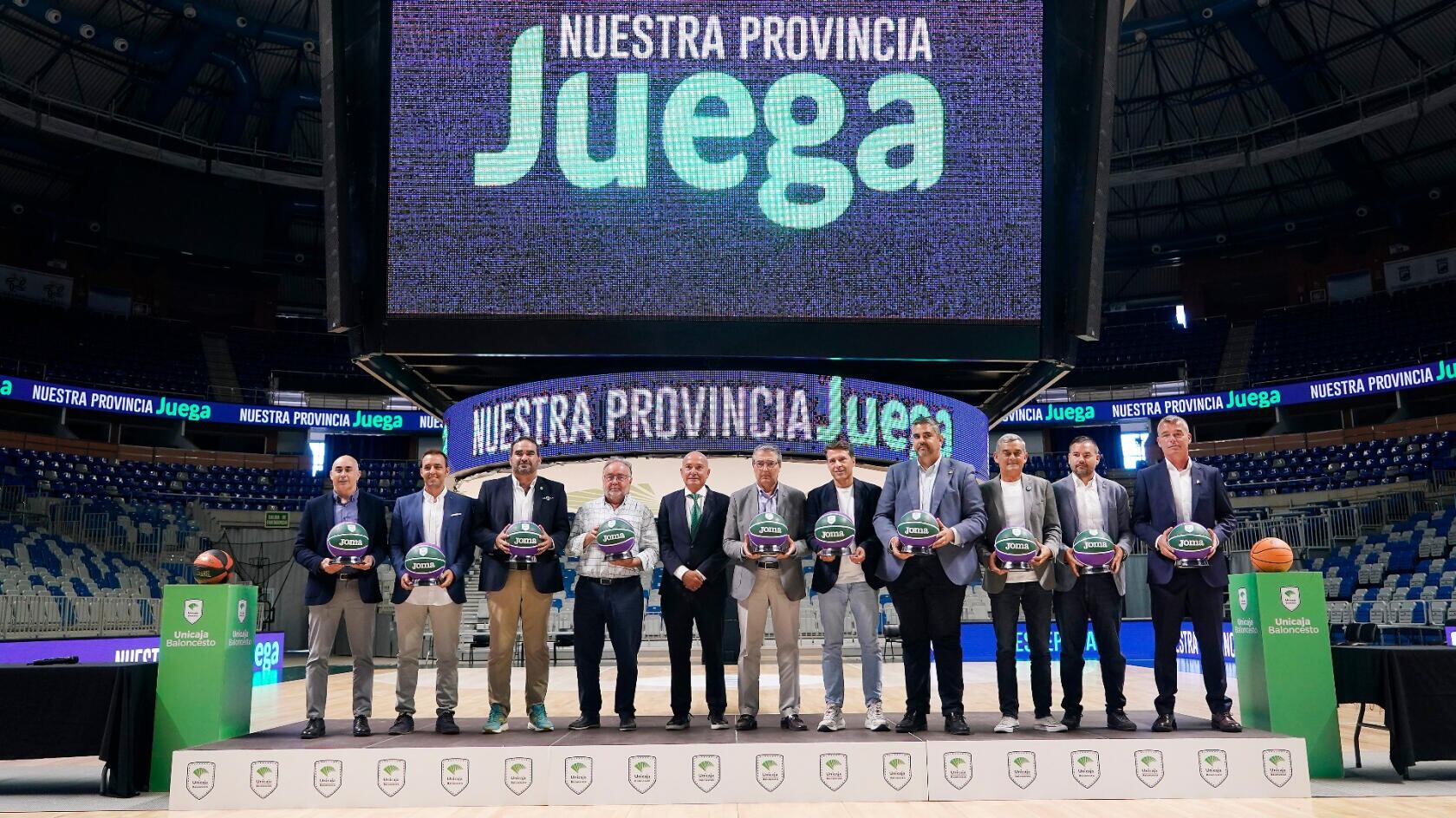 Participantes en la presentación de la campaña provincial del Unicaja