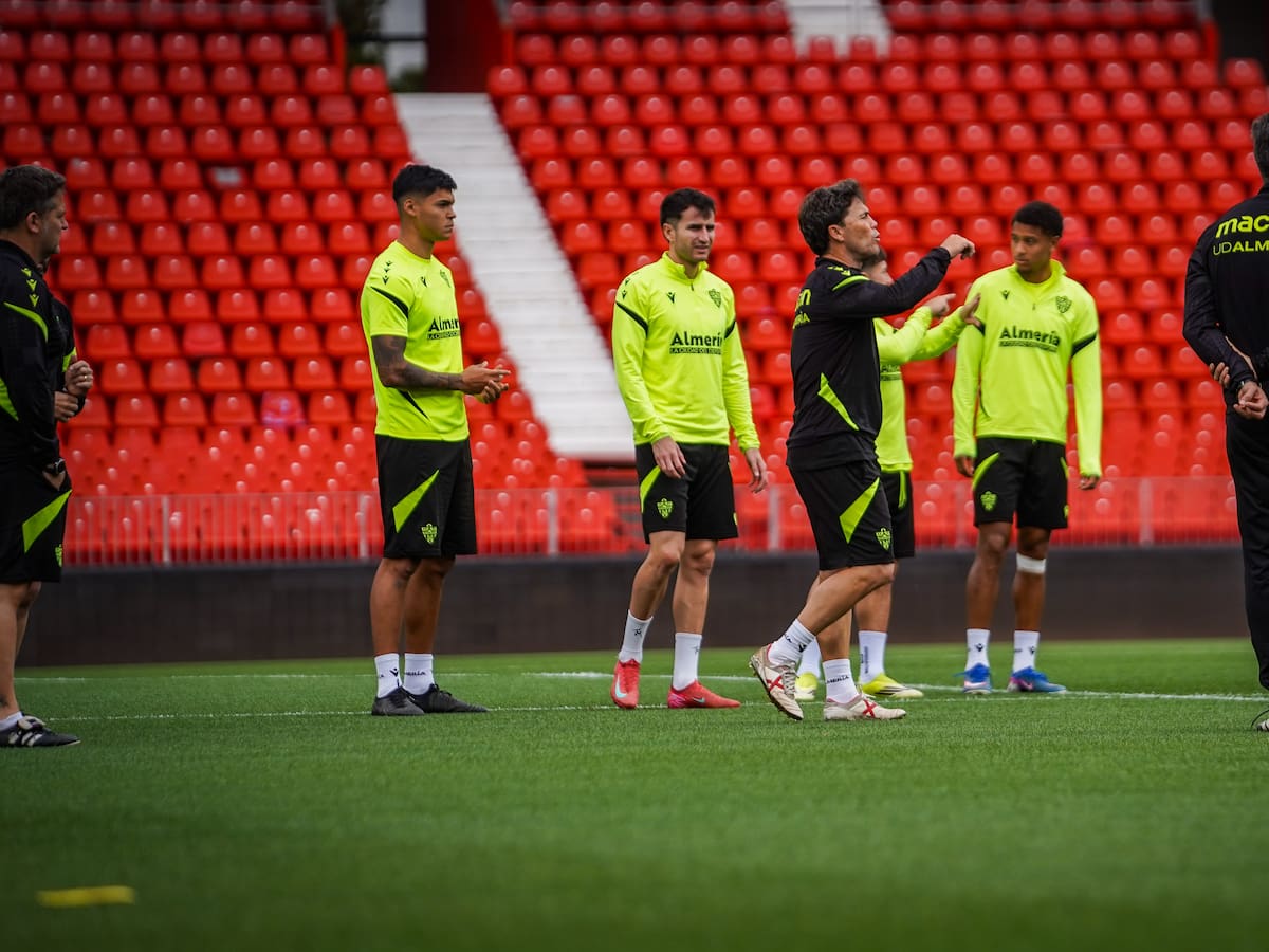 Rubi: “Mil almas del Almería y nuestro presidente en Granada... espero estar a la altura”