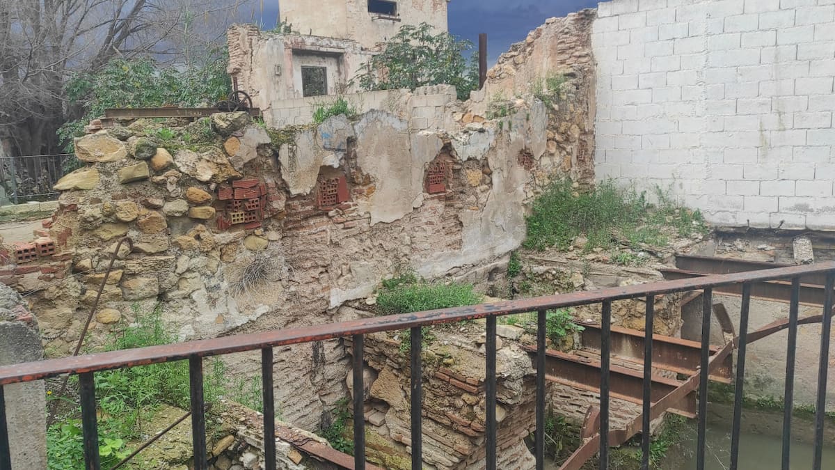 Denuncian en el Ministerio de Cultura el expolio desde hace 18 años del Molino de Oliver, sin que las administraciones ejecuten su reconstrucción