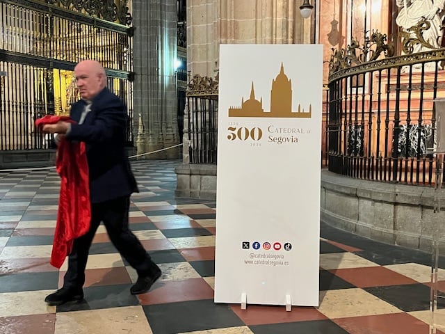 Presentación del logo del V centenario de la Catedral de Segovia.