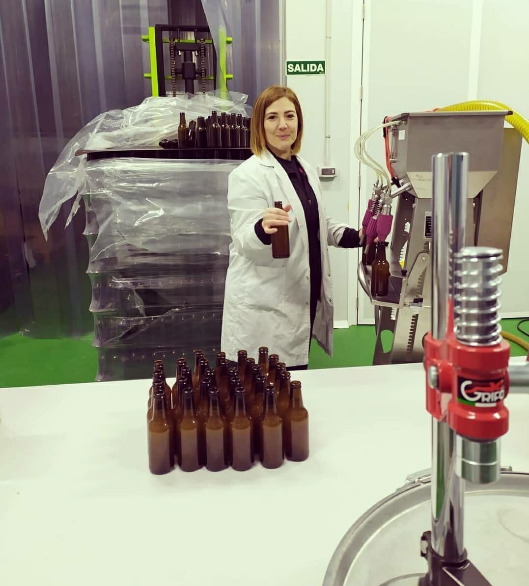 Hidromiel Guerrero es una de las empresas que trabaja desde el Vivero de Adecuara en Biescas