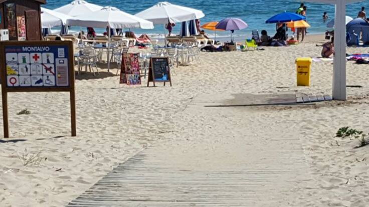 Dejar limpia la playa tiene premio