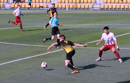 El Roda desperdició un 2-0