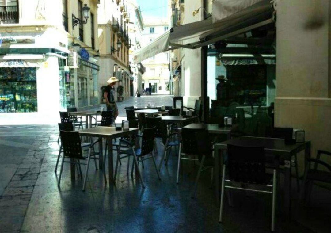 Terrezas vacías en el centro de Málaga antes del confinamiento