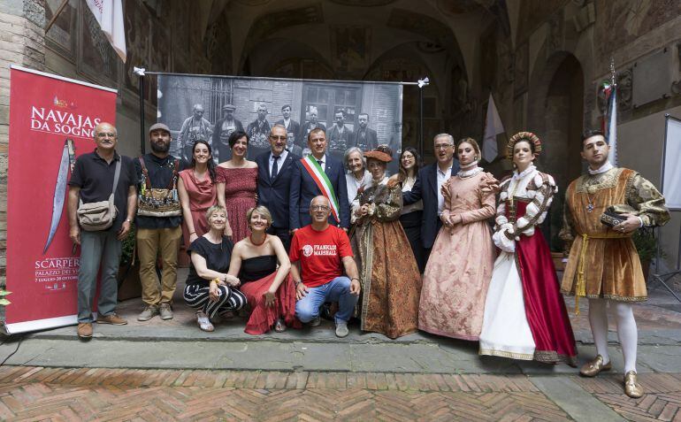 Exposición &quot;Navajas de sogno&quot;