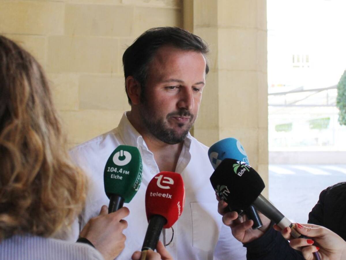 PP propone impulsar un sistema educativo donde las familias elijan el centro educativo