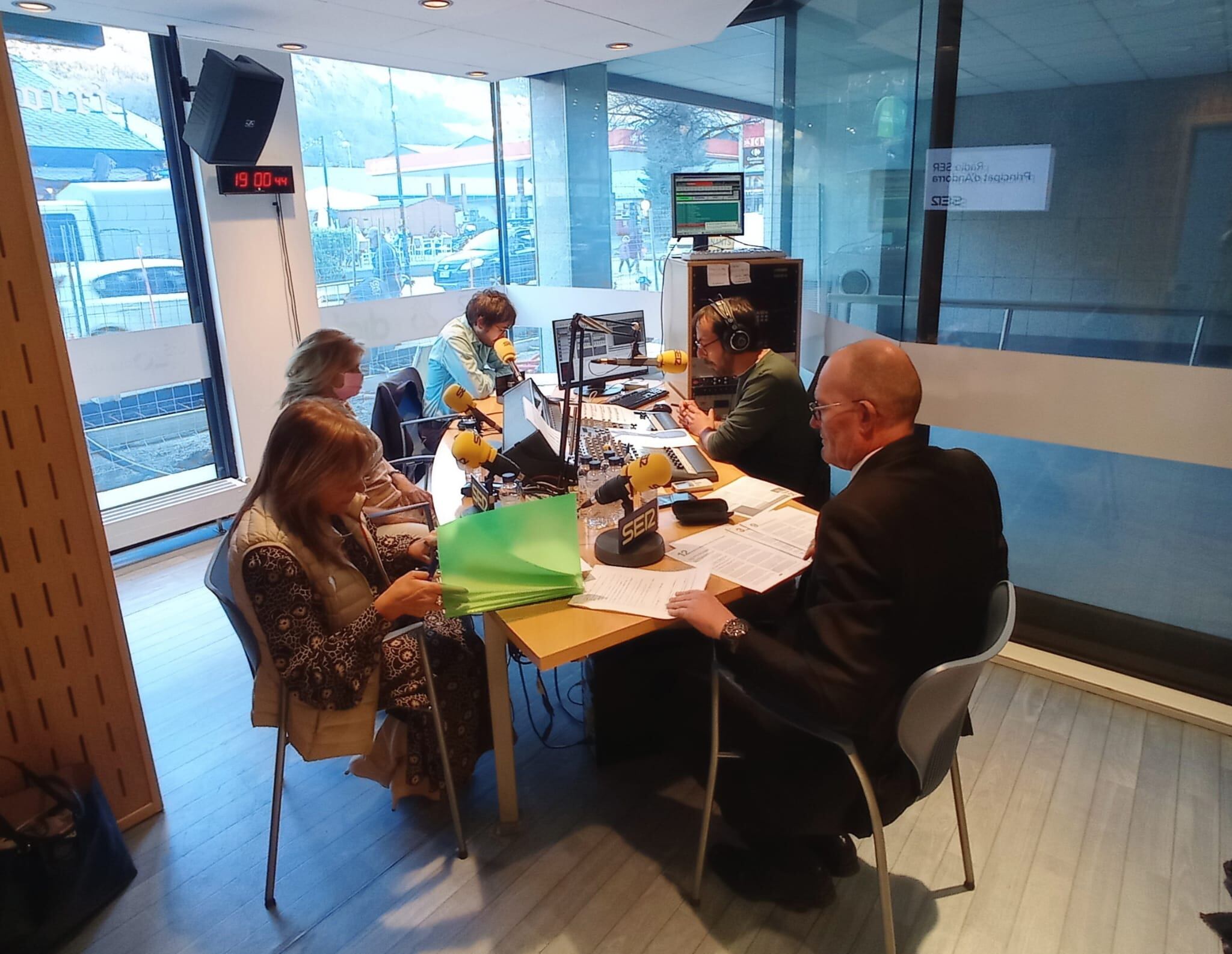 D'esquerra a dreta: Alay, Muxella, Marsol i Miró, avui durant el debat territorial a El Balcó de Ràdio Ser Principat d'Andorra.