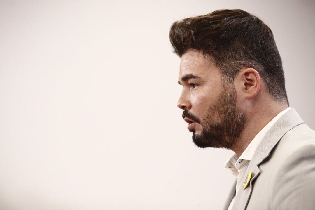 Rufián tras la segunda votación en el Congreso de los Diputados para la investidura del candidato socialista a la Presidencia del Gobierno.