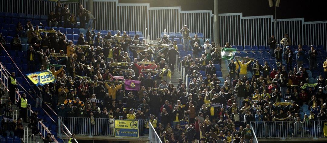 La aficiñon cadista no dejó de animar a su equipo