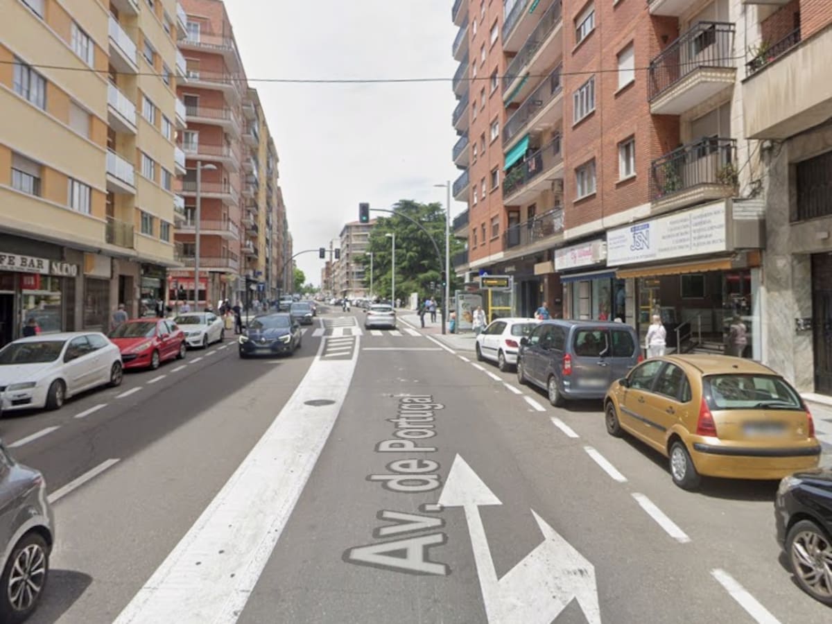 Aumentan a siete los heridos leves por el fuerte accidente de un autobús urbano en pleno centro de Salamanca