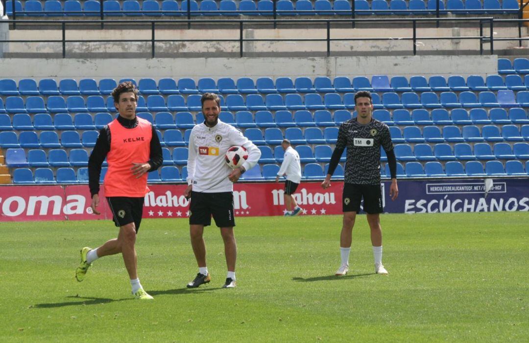 El entrenador del Hércules CF, en el Rico Pérez