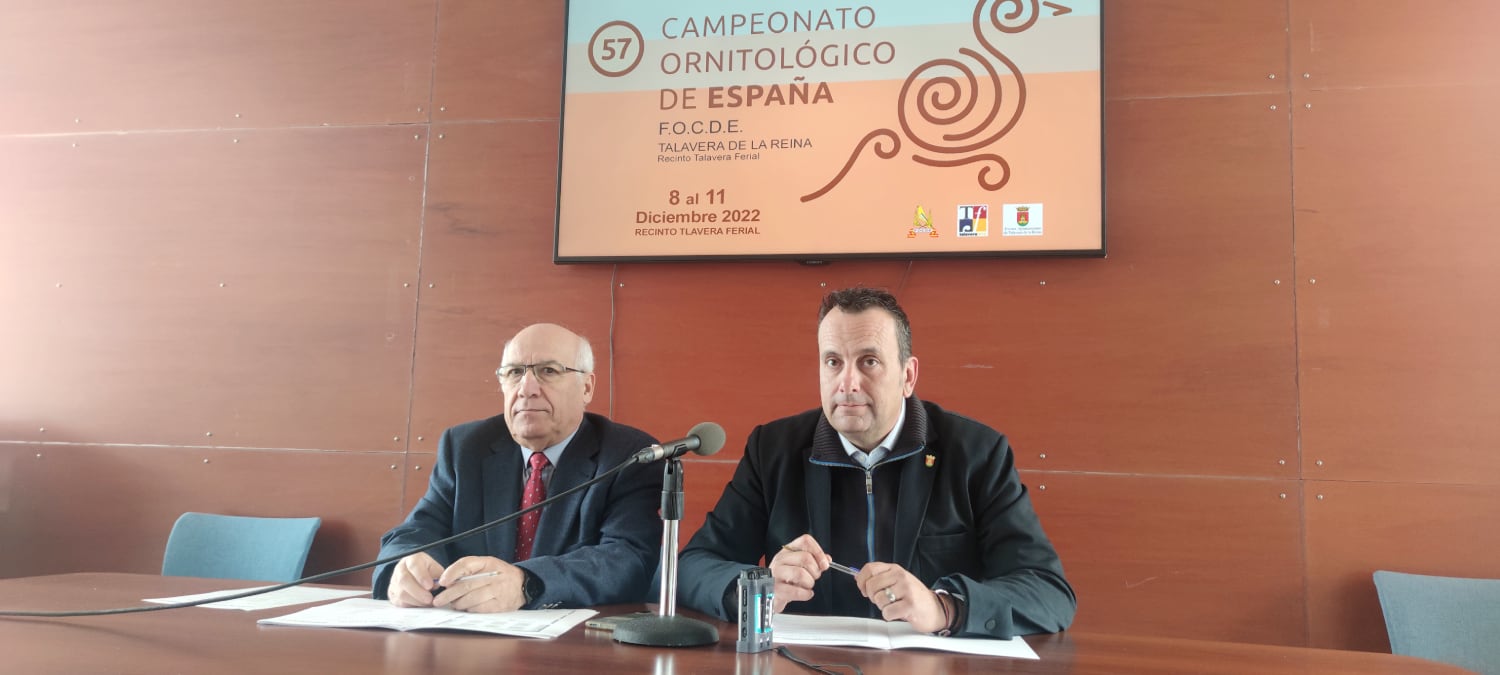 Antonio Rabadán y Roberto Gallegos en rueda de prensa