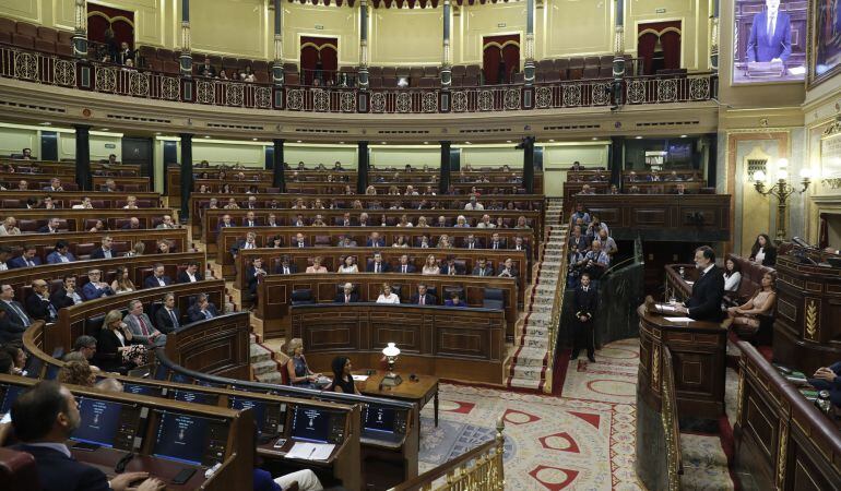 El presidente del Gobierno, Mariano Rajoy, durante su comparecencia en un pleno extraordinario del Congreso de los Diputados.