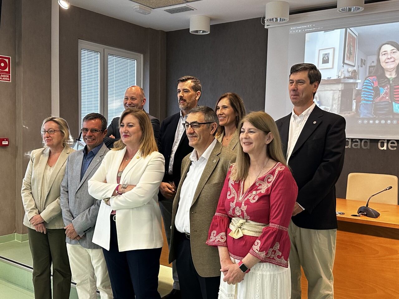 Equipo presentado por Adoración Mozas este viernes en la UJA.