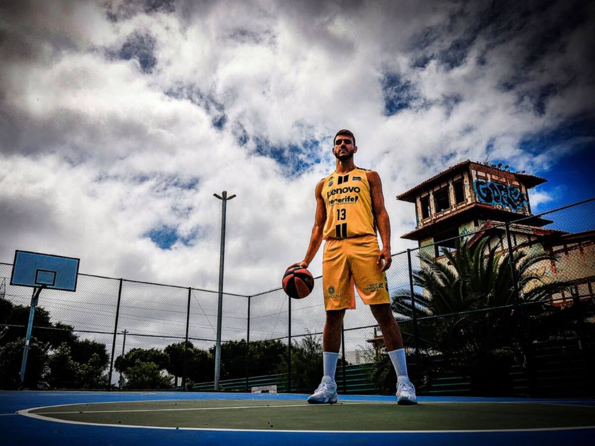 Sergio Rodríguez renueva con el Lenovo Tenerife