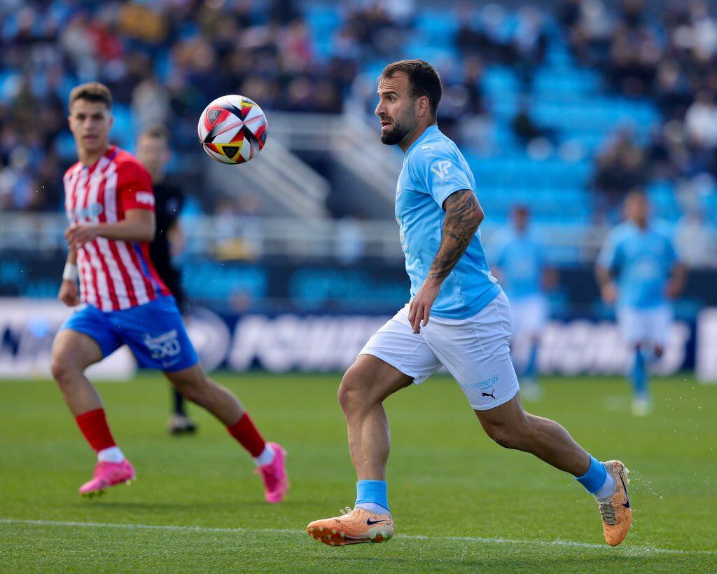 Javi Jiménez expulsado en el primer tiempo
