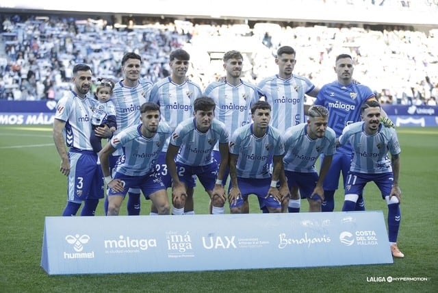 El equipo titular del Málaga ante el Huesca