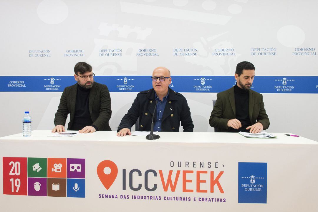 Jose Manuel Baltar (centro) con los coordinadores de la ICC Week