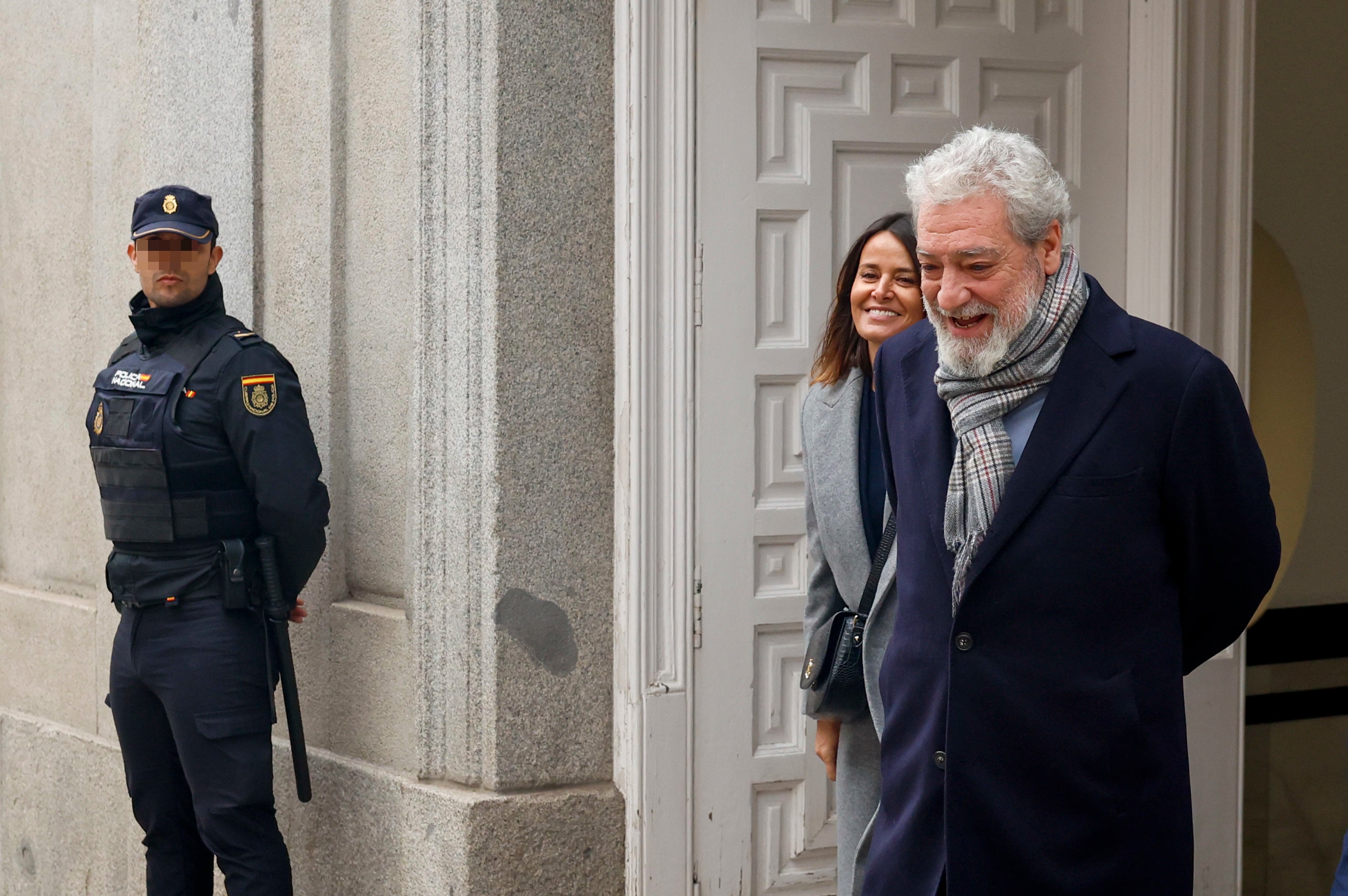 El director de gabinete de la presidenta de la Comunidad de Madrid, Miguel Ángel Rodríguez a su salida del Tribunal Supremo donde ha declarado en calidad de testigo ante el juez.