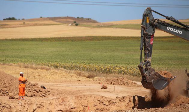 Obras en 2015 en el entorno de Villar de Cañas (Cuenca).