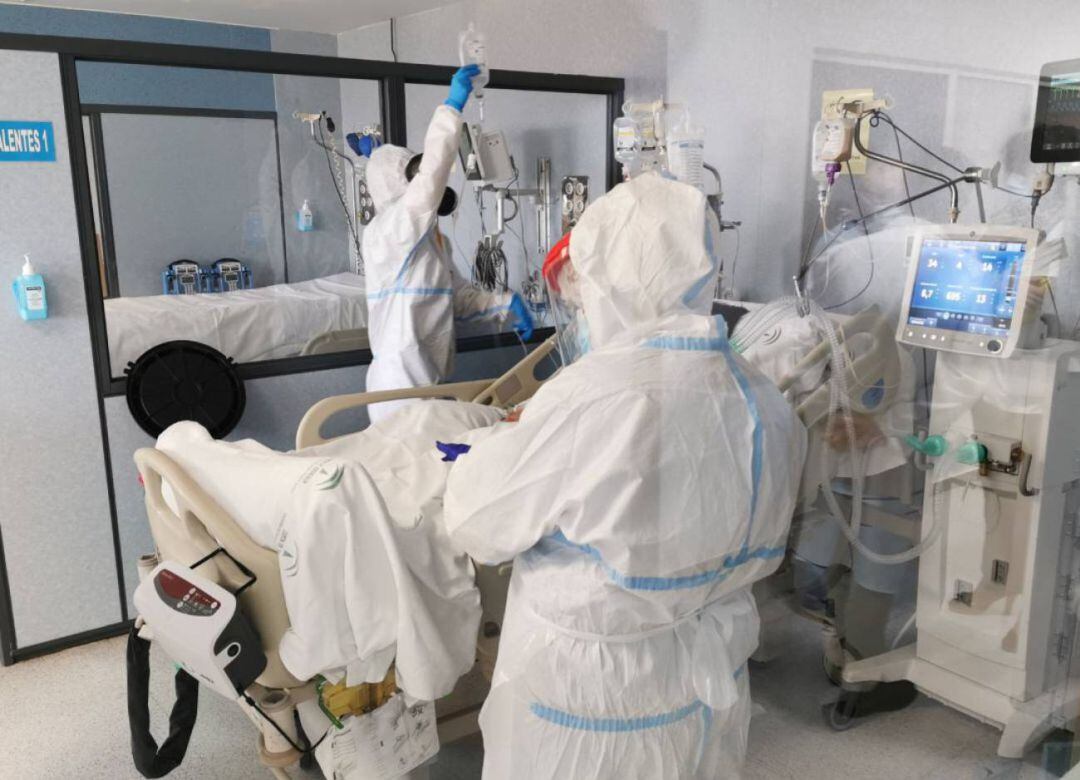 Los hospitales castellonenses cuentan con casi 200 personas ingresadas con Covid menos que en enero.