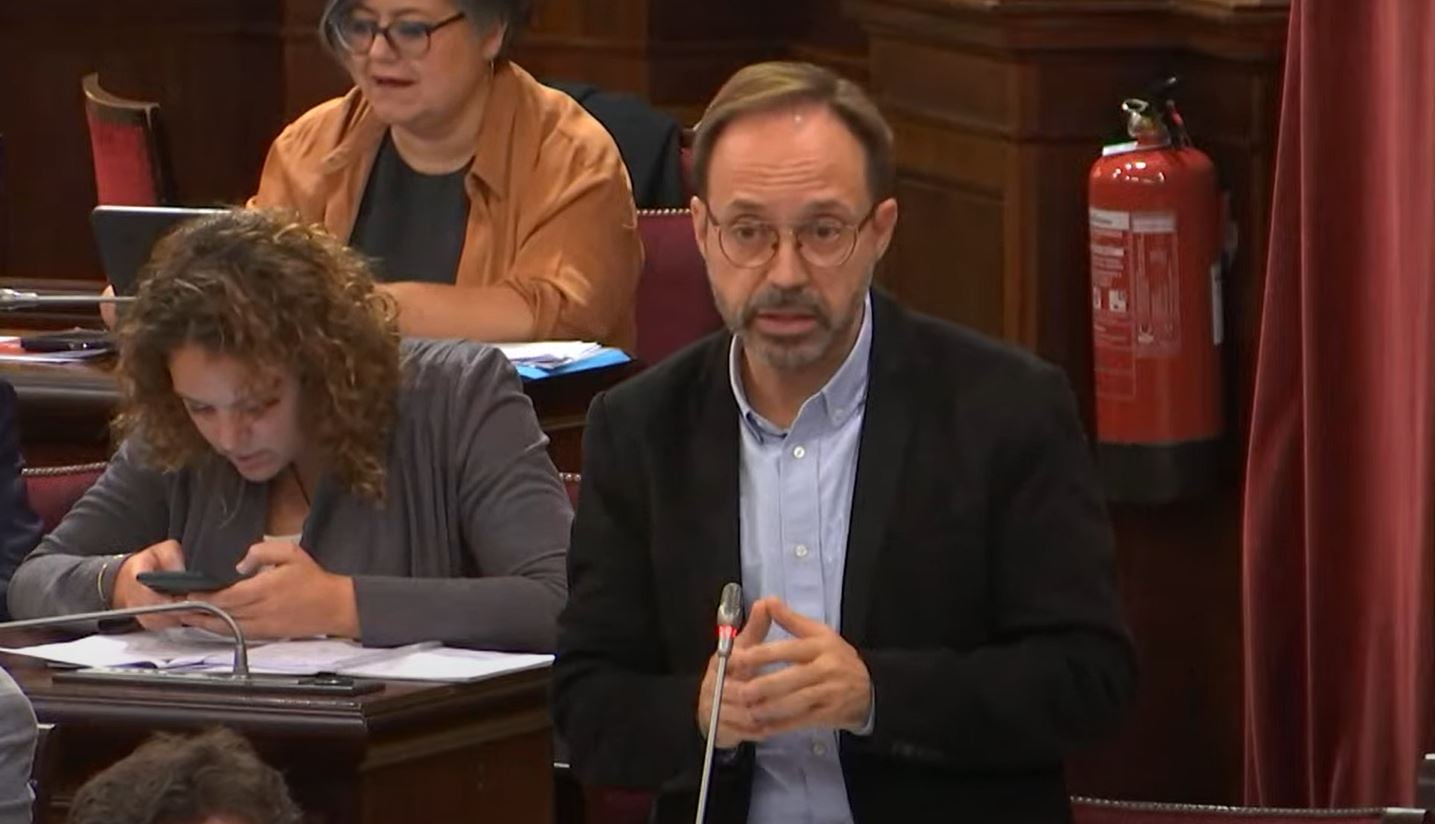 Josep Castells al Parlament