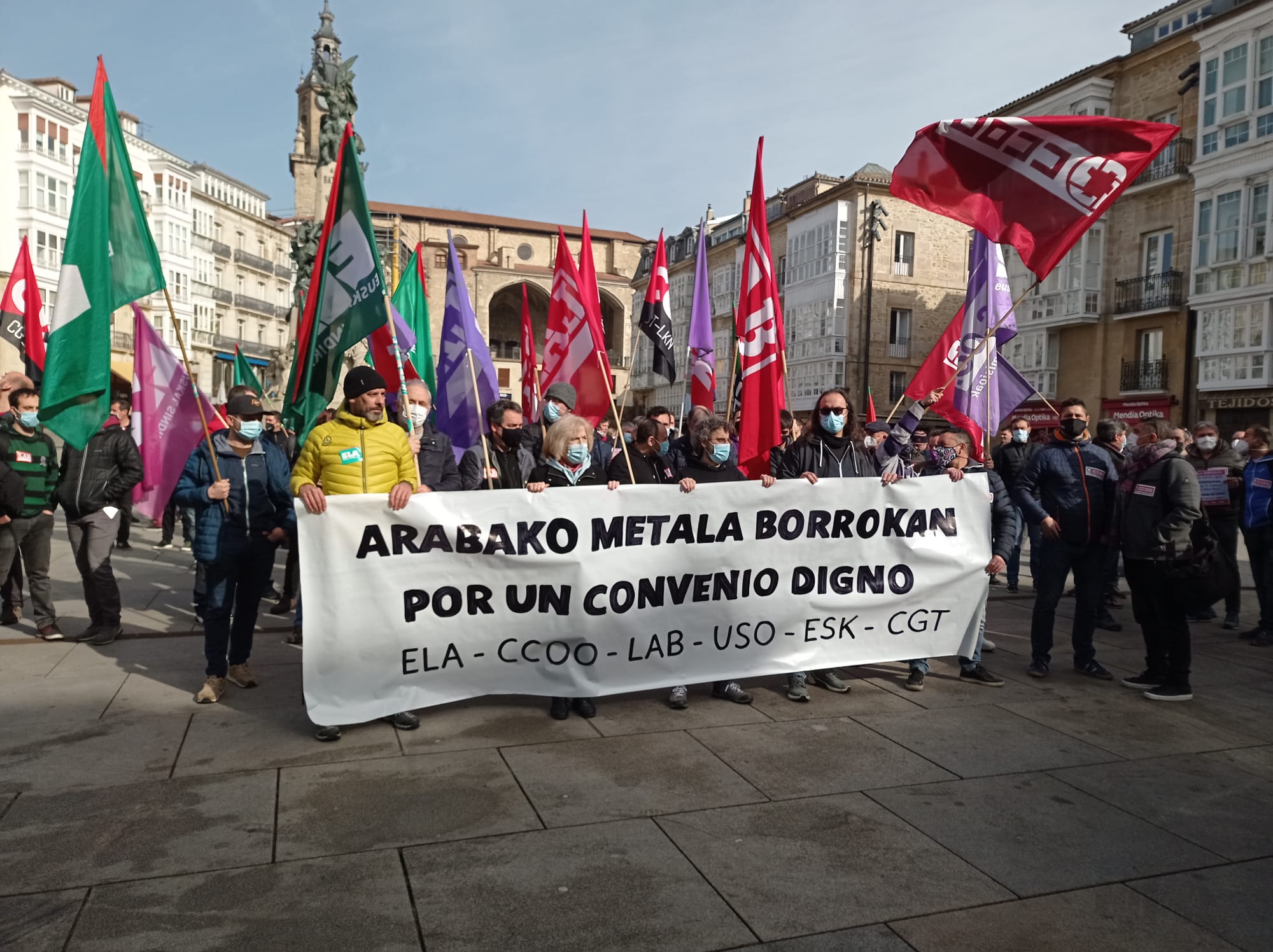 Sindicatos se movilizan por el convenio del metal en Álava