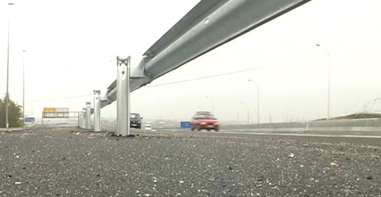 Tráfico en una carretera madrileña