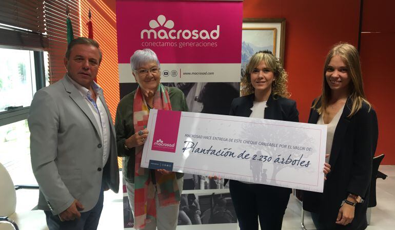 Juan Eugenio Ortega, Ana María Quílez, Toñi Aguilar e Isabel Reyes.