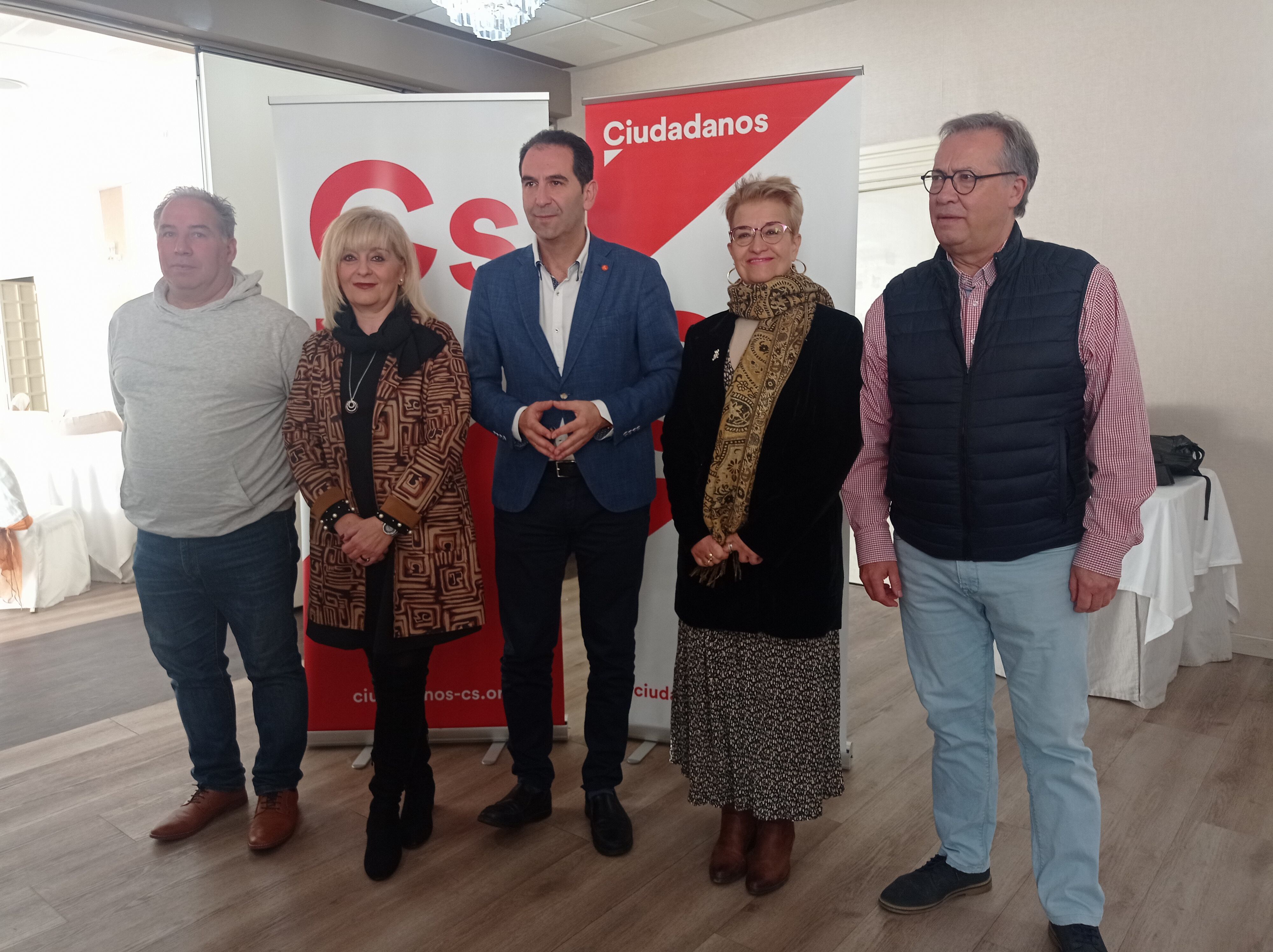 Alguno de los candidatos de Ciudadanos a las elecciones del 28M con Mario Simón a la cabeza