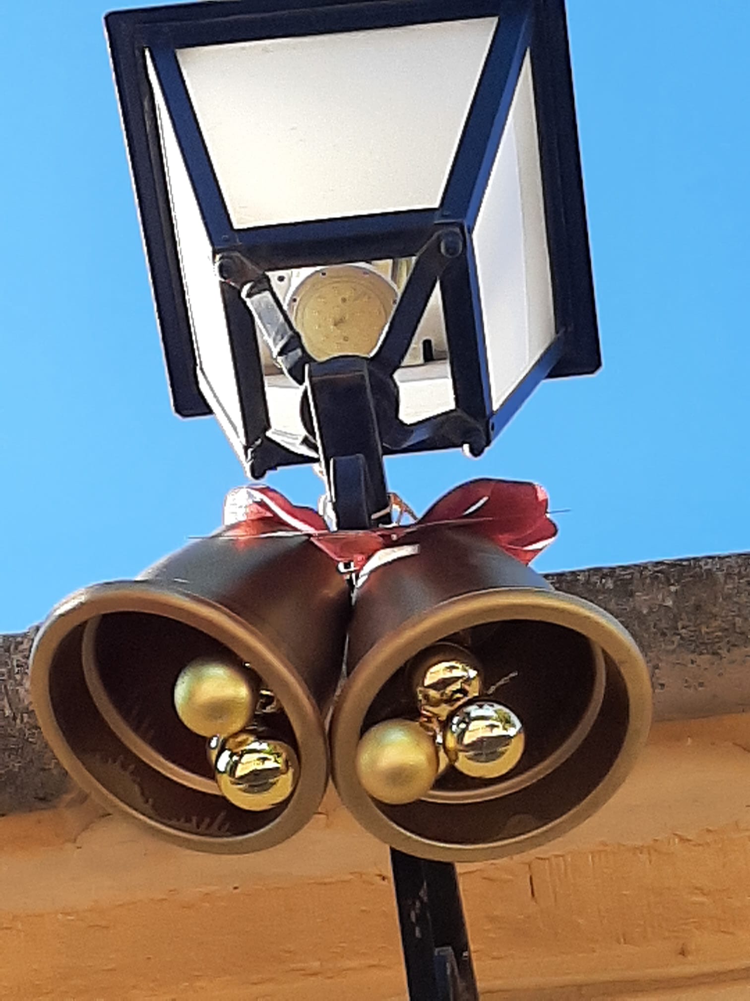 Más motivos navideños de decoración en El Salse