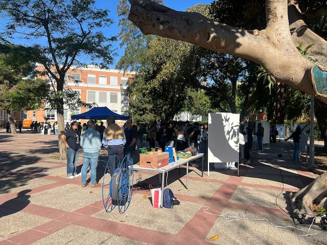 700 alumnos 'asaltan' la Universidad Politécnica de Cartagena para decidir su futuro