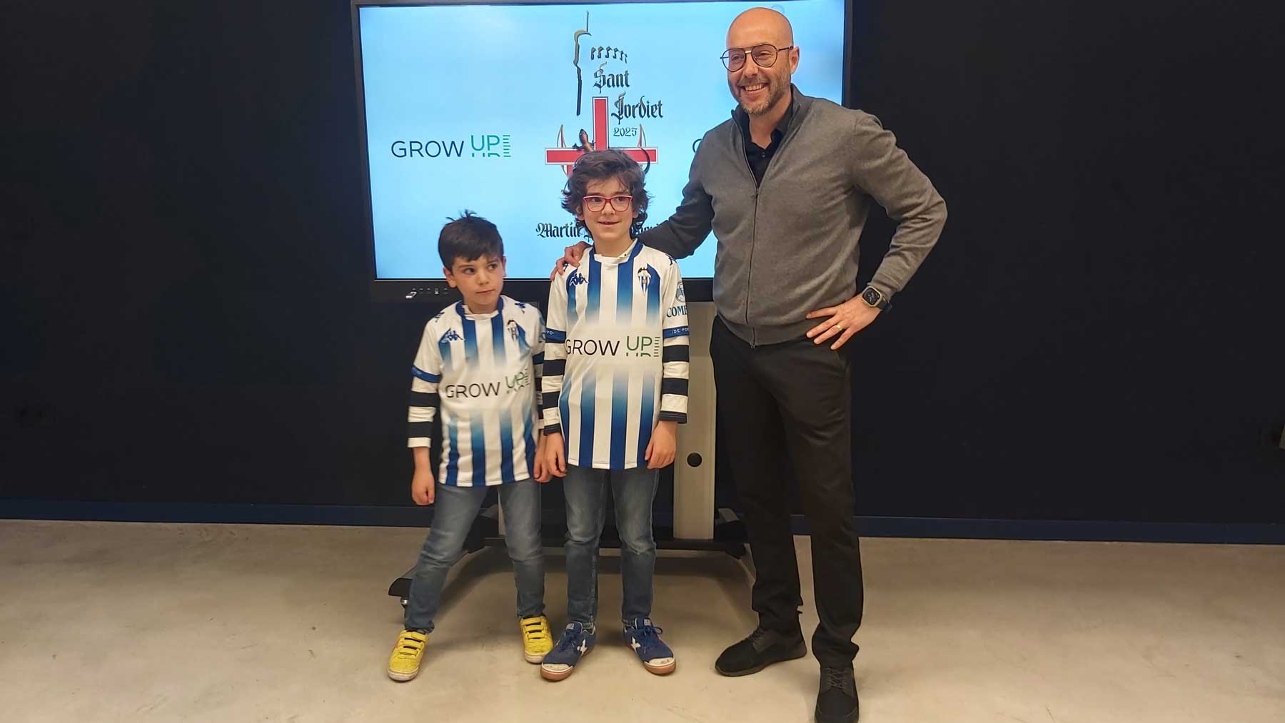 Miguel Ángel Llorens, Mauro y Martín, en la sede de Grow Up