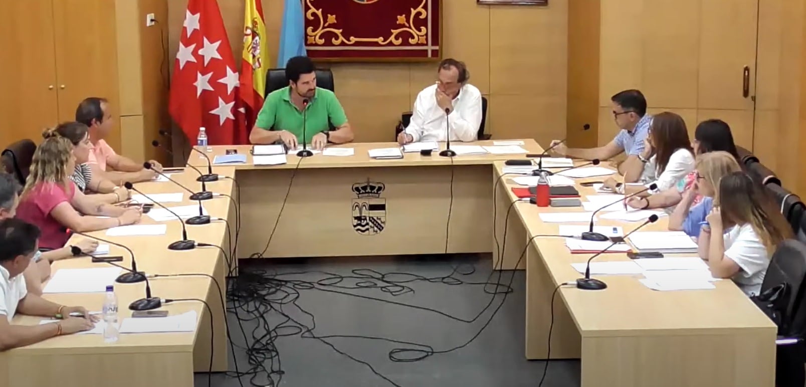 Pleno municipal de El Molar presidido por el alcalde, Borja Díaz, del Partido Popular