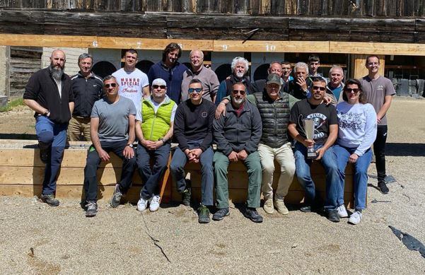 Participantes en la tirada de San Jorge