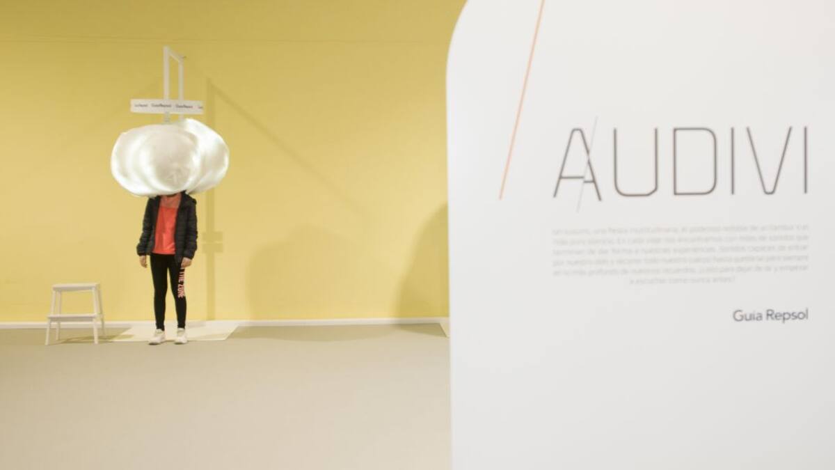 Recorremos junto a la directora de la Guía Repsol la exposición Sensorium